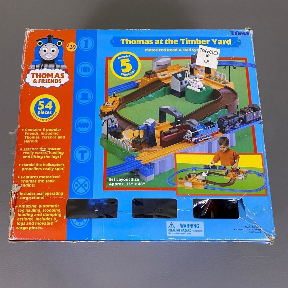 TOMY Thomas & Friends Thomas at the Timber Yard Motorized Road Rail Set 2003 95%